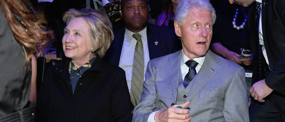 NEW YORK, NY - JANUARY 25:  Hilary Clinton and Bill Clinton attend The Nearness Of You Benefit Concert at Jazz at Lincoln Center on January 25, 2017 in New York City.  (Photo by Theo Wargo/Getty Images)