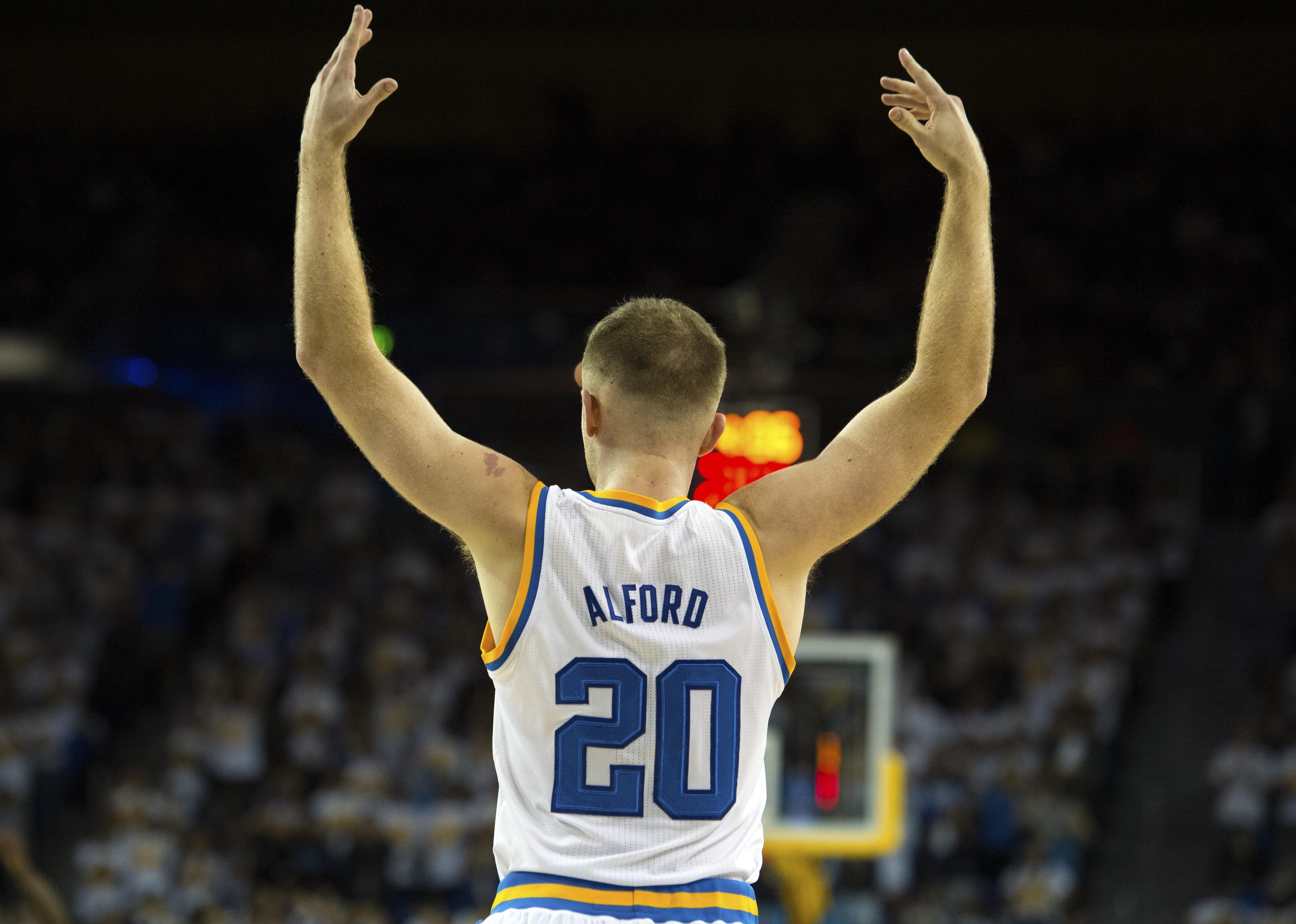 LOS ANGELES, CA - FEBRUARY 9:  Bryce Alford #20 of the UCLA Bruins celebrates making a basket against  the Oregon Ducks at Pauley Pavilion on February 9, 2017 in Los Angeles, California.  (Photo by Robert Laberge/Getty Images)