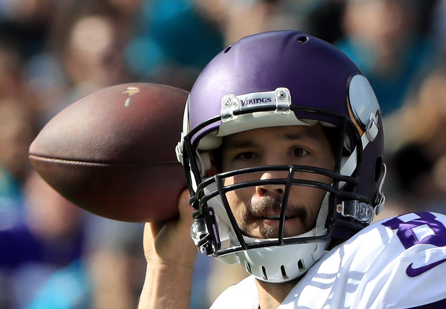 JACKSONVILLE, FL - DECEMBER 11:   Sam Bradford #8 of the Minnesota Vikings attempts a pass during the game against the Jacksonville Jaguars at EverBank Field on December 11, 2016 in Jacksonville, Florida.  (Photo by Sam Greenwood/Getty Images)