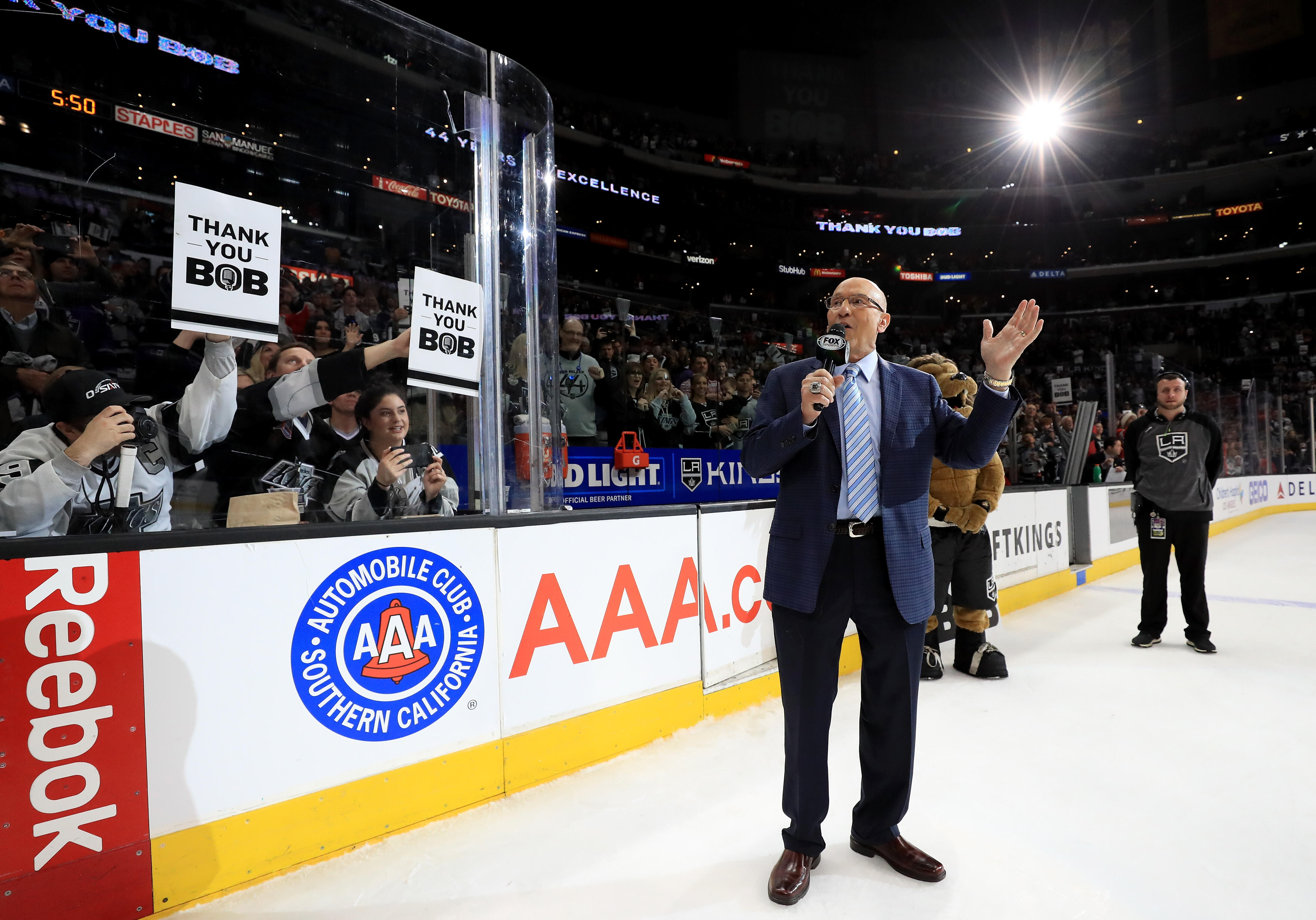 LOS ANGELES, CA - APRIL 08:  Los Angeles Kings broadcaster Bob Miller addresses the crowd after a game between the Los Angeles Kings and the Chicago Blackhawks at Staples Center on April 8, 2017 in Los Angeles, California.  (Photo by Sean M. Haffey/Getty 