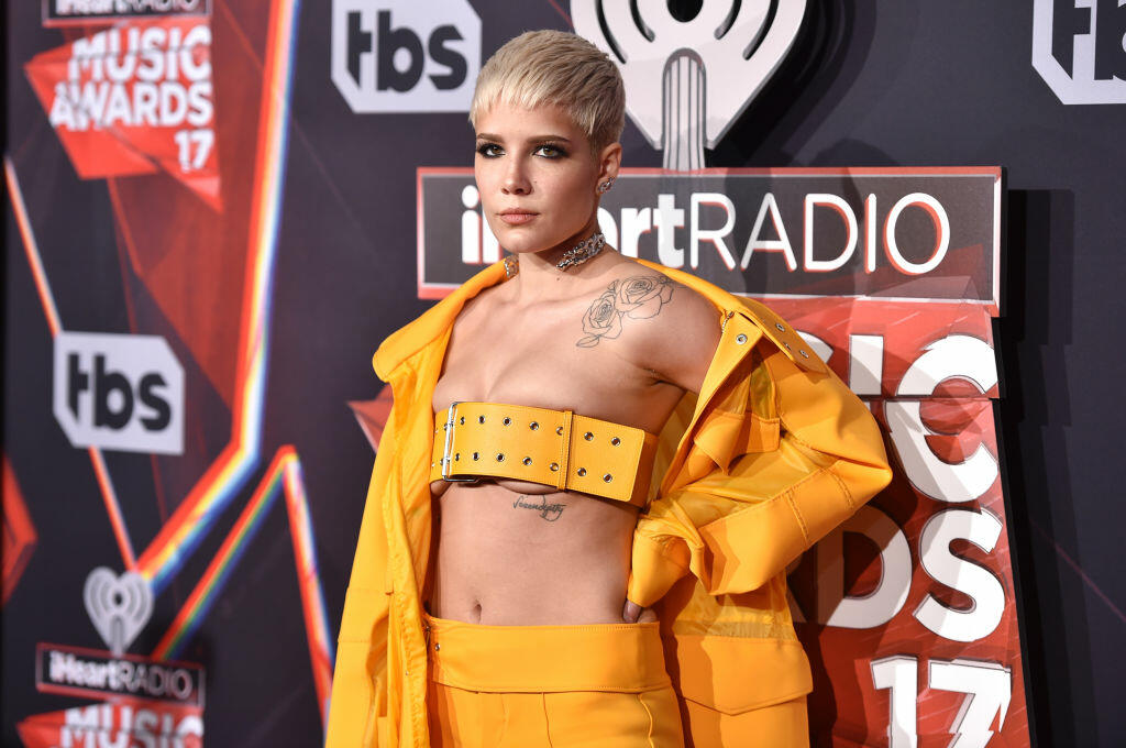 INGLEWOOD, CA - MARCH 05:  Singer Halsey attends the 2017 iHeartRadio Music Awards which broadcast live on Turner's TBS, TNT, and truTV at The Forum on March 5, 2017 in Inglewood, California.  (Photo by Alberto E. Rodriguez/Getty Images)