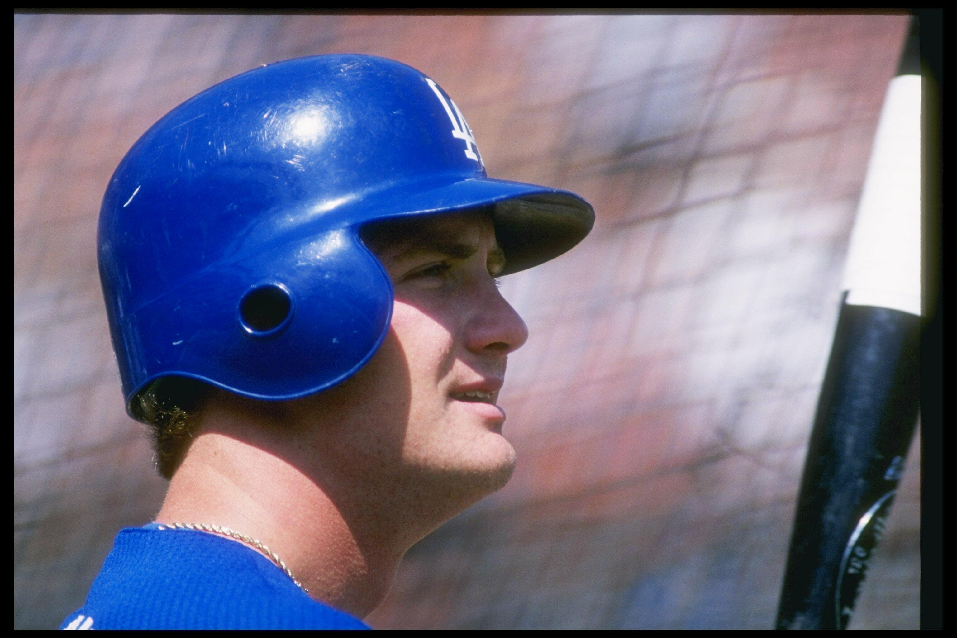 21 Sep 1996: Left fielder Todd Hollandsworth of the Los Angeles Dodgers stands on the field during a game against the San Diego Padres at Jack Murphy Stadium in San Diego, California. The Dodgers won the game 9-2.