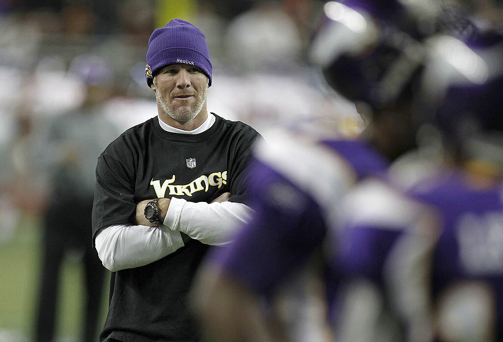 DETROIT, MI - DECEMBER 13:  Brett Favre #4 of the Minnesota Vikings looks on during warm ups prior to playing the New York Giants at Ford Field on December 13, 2010 in Detroit, Michigan.  (Photo by Gregory Shamus/Getty Images)