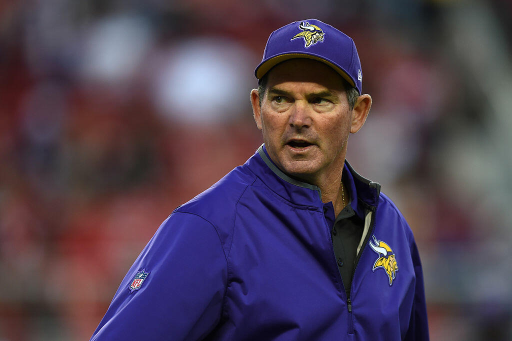 SANTA CLARA, CA - SEPTEMBER 14:  Head coach Mike Zimmer of the Minnesota Vikings looks on during pregame warmups prior to their NFL game against the San Francisco 49ers at Levi's Stadium on September 14, 2015 in Santa Clara, California.  (Photo by Thearon W. Henderson/Getty Images)