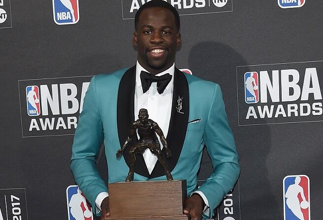 NEW YORK, NY - JUNE 26:  NBA player Draymond Green poses with Kia NBA Defensive Player of the Year award at the 2017 NBA Awards live on TNT on June 26, 2017 in New York, New York. 27111_003  (Photo by Jamie McCarthy/Getty Images for TNT)