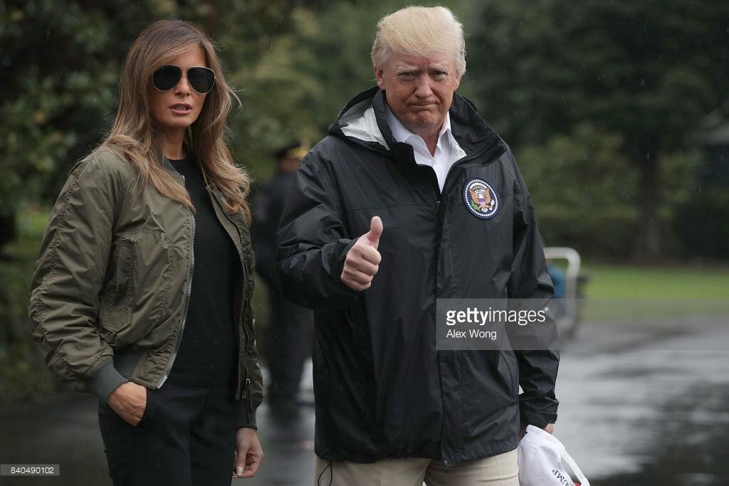 WASHINGTON, DC - AUGUST 29: U.S. President Donald Trump gives a thumbs up as he walks with first lady Melania Trump prior to their Marine One departure from the White House August 29, 2017, in Washington, DC. President Trump was traveling to Texas to observe the Hurricane Harvey relief efforts. (Photo by Alex Wong/Getty Images)