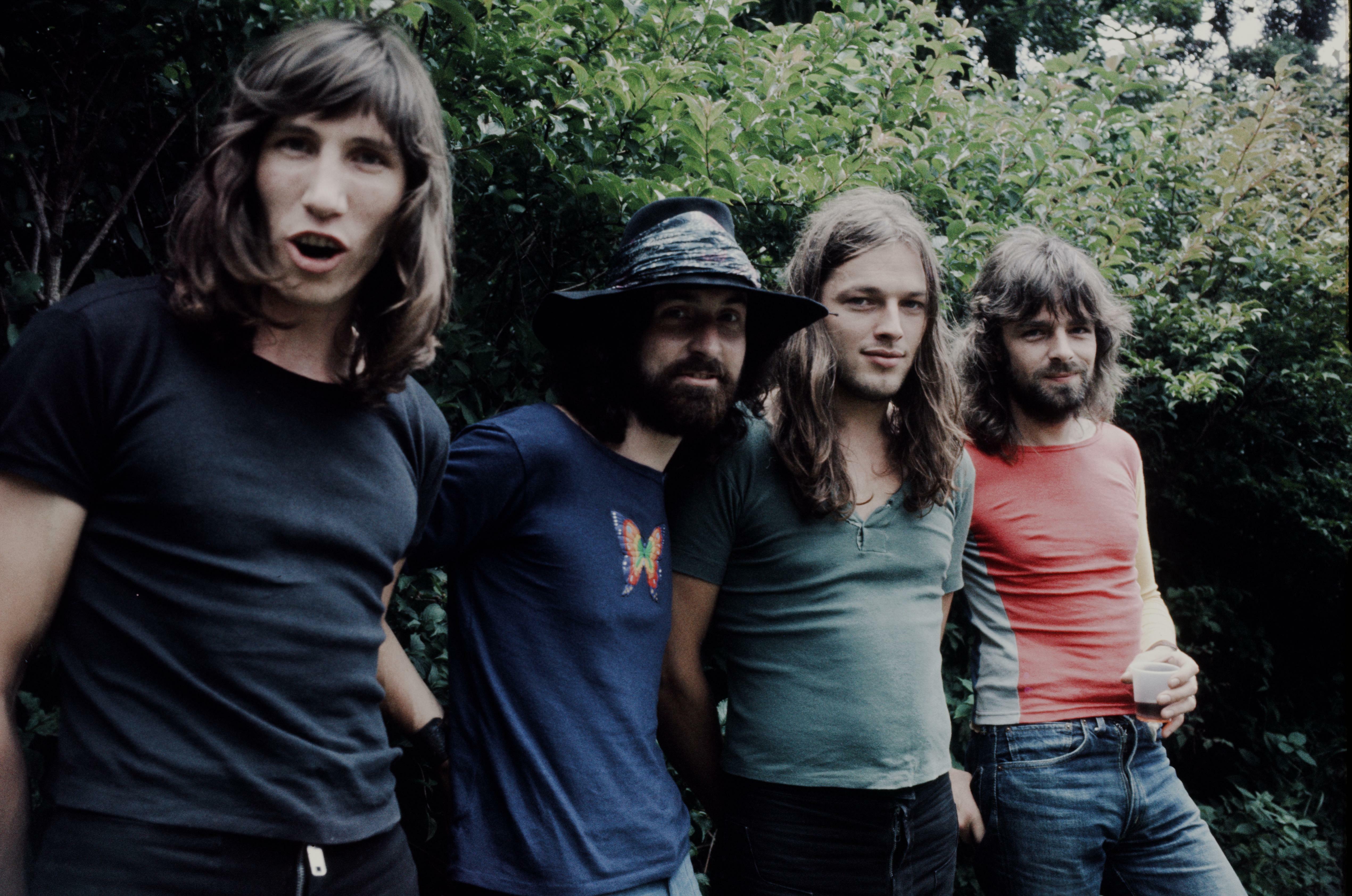 Things You Might Not Know About Pink Floyd S The Final Cut Iheart