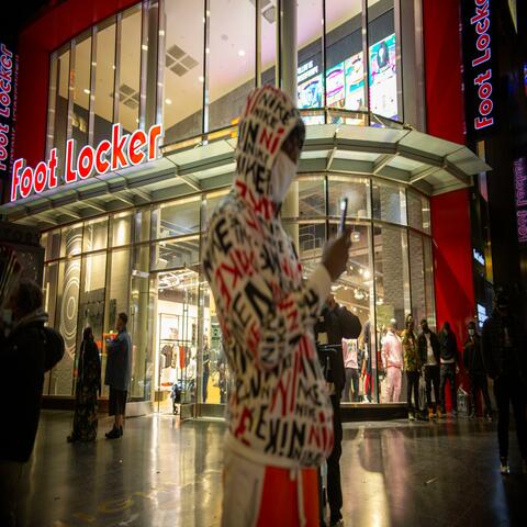 Background Thumbnail