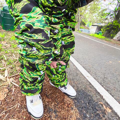 Background Thumbnail