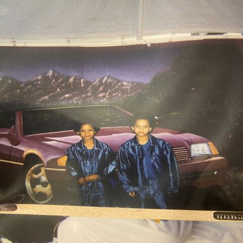 Background Thumbnail