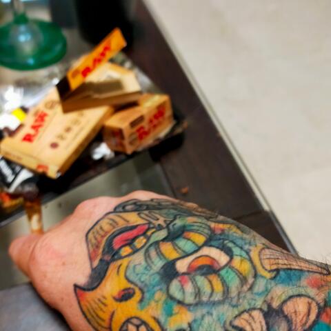 Background Thumbnail