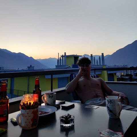 Background Thumbnail