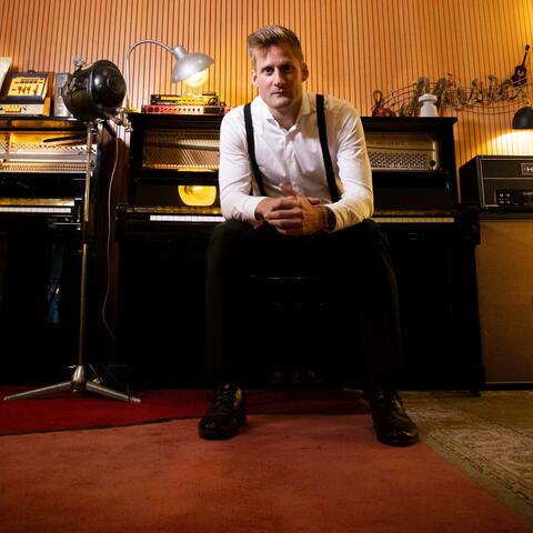 Background Thumbnail