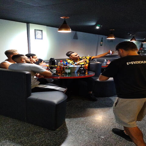 Background Thumbnail