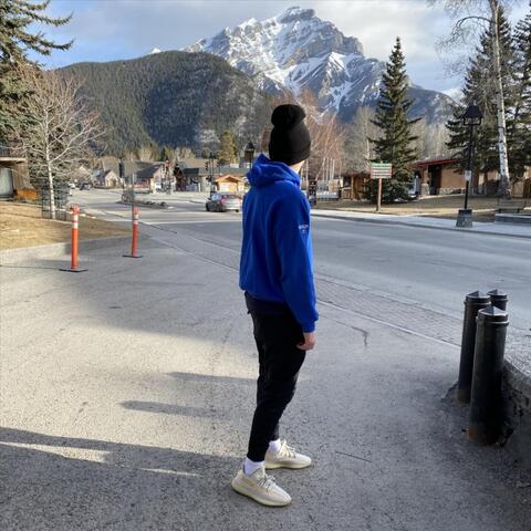 Background Thumbnail