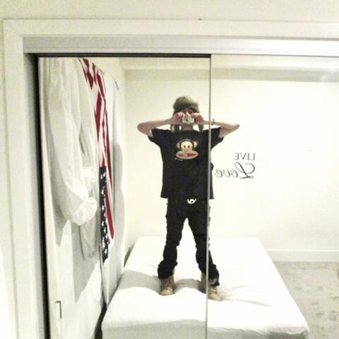 Background Thumbnail