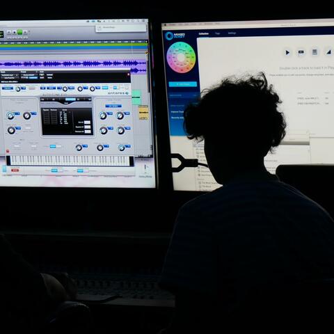 Background Thumbnail