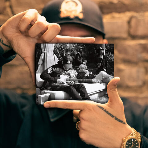 Background Thumbnail