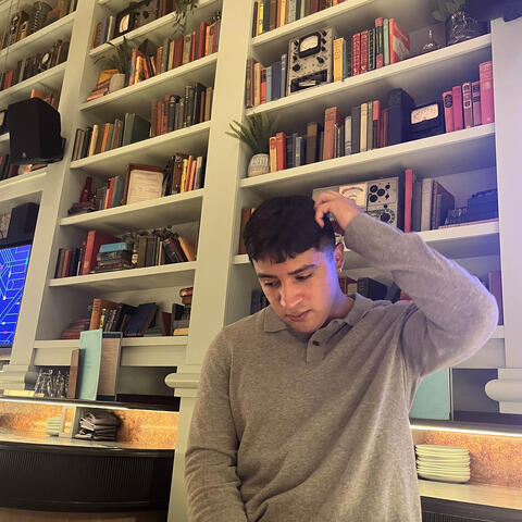 Background Thumbnail