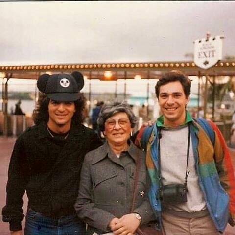 Background Thumbnail