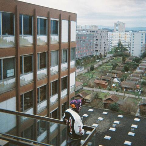 Background Thumbnail