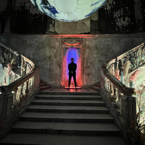 Background Thumbnail
