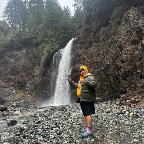 Background Thumbnail