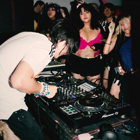 Background Thumbnail