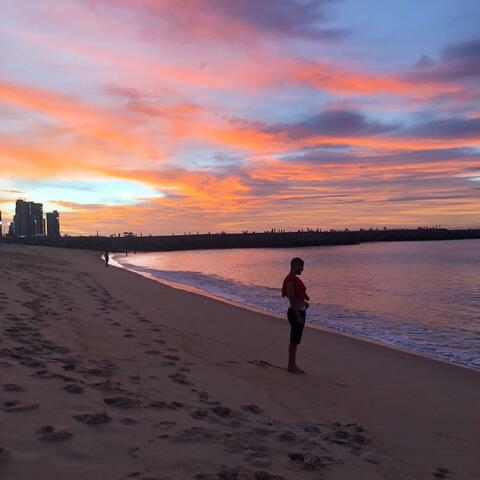 Background Thumbnail