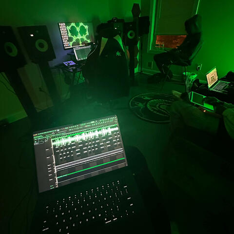 Background Thumbnail