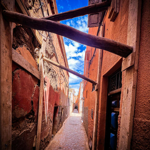 Background Thumbnail