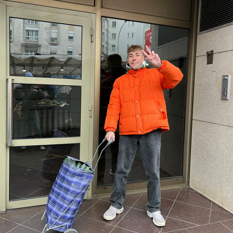 Background Thumbnail