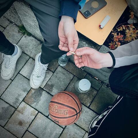 Background Thumbnail