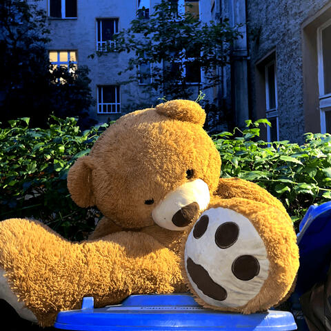 Background Thumbnail