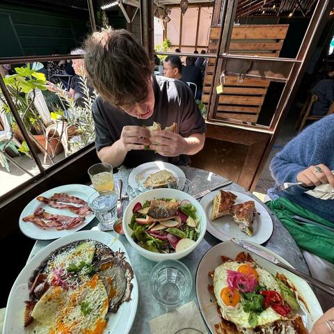 Background Thumbnail