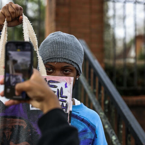 Background Thumbnail