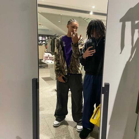 Background Thumbnail