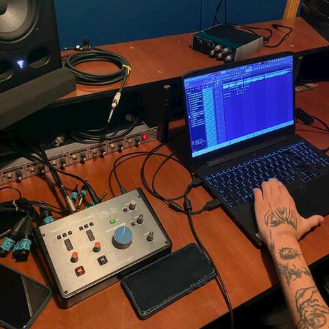 Background Thumbnail