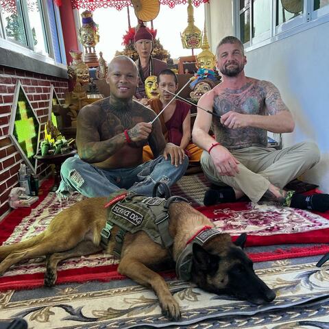 Background Thumbnail