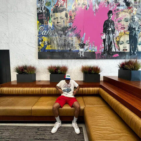 Background Thumbnail