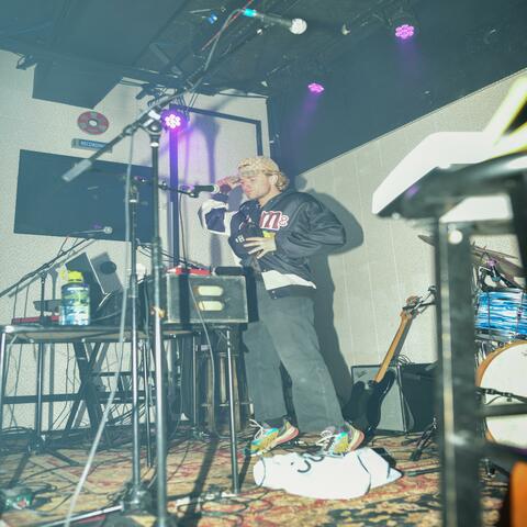 Background Thumbnail