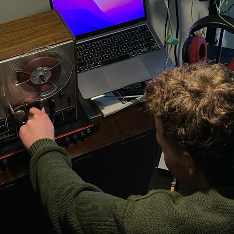 Background Thumbnail