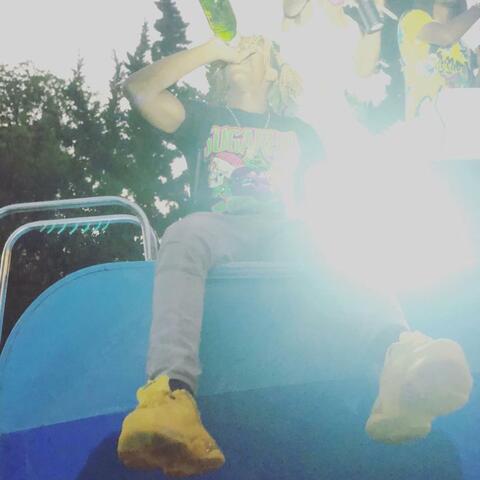 Background Thumbnail