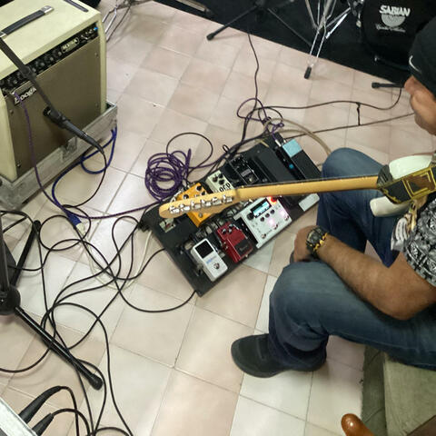 Background Thumbnail