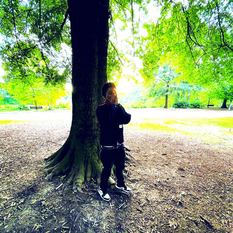 Background Thumbnail