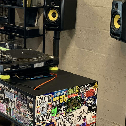 Background Thumbnail