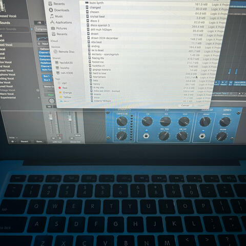 Background Thumbnail