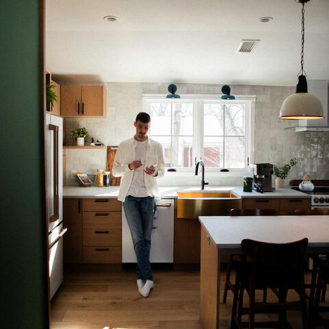 Background Thumbnail