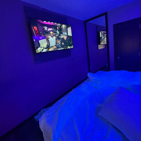 Background Thumbnail