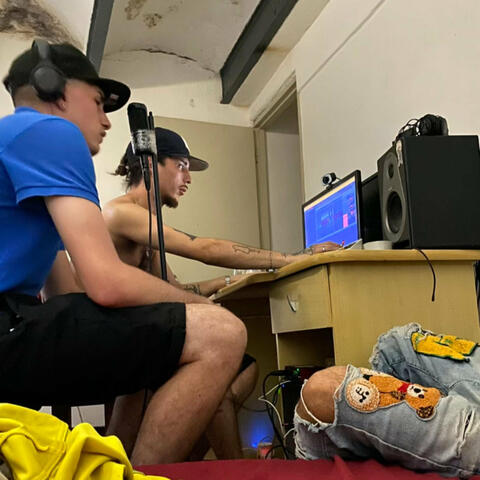 Background Thumbnail